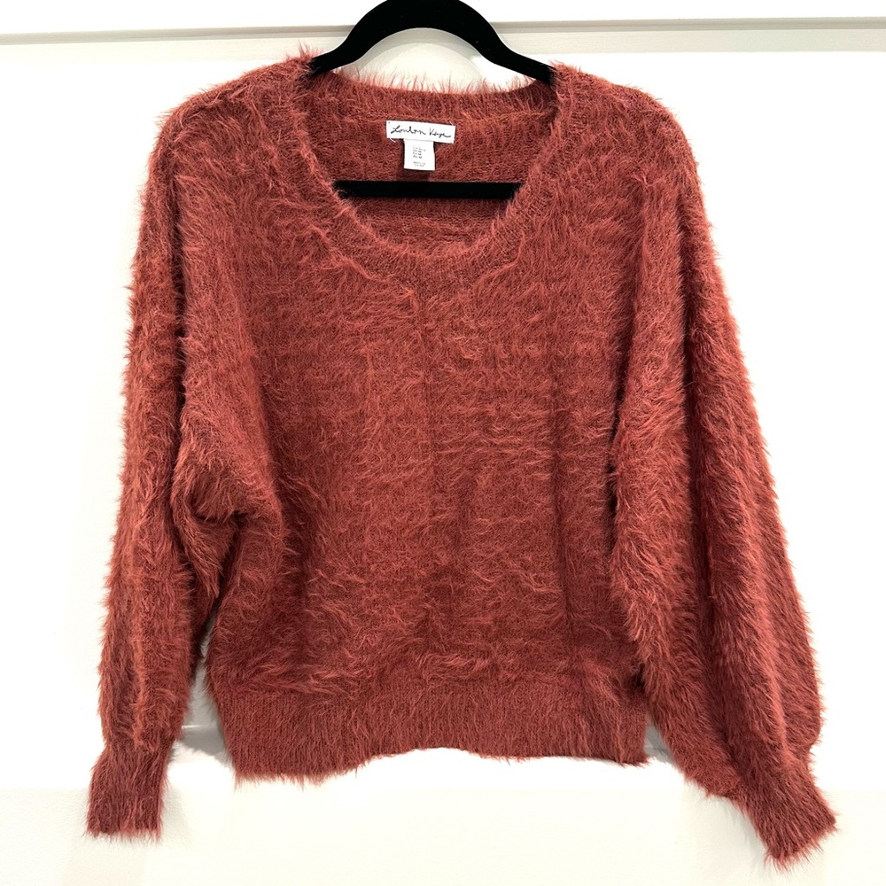 Fuzzy brick coloured sweater